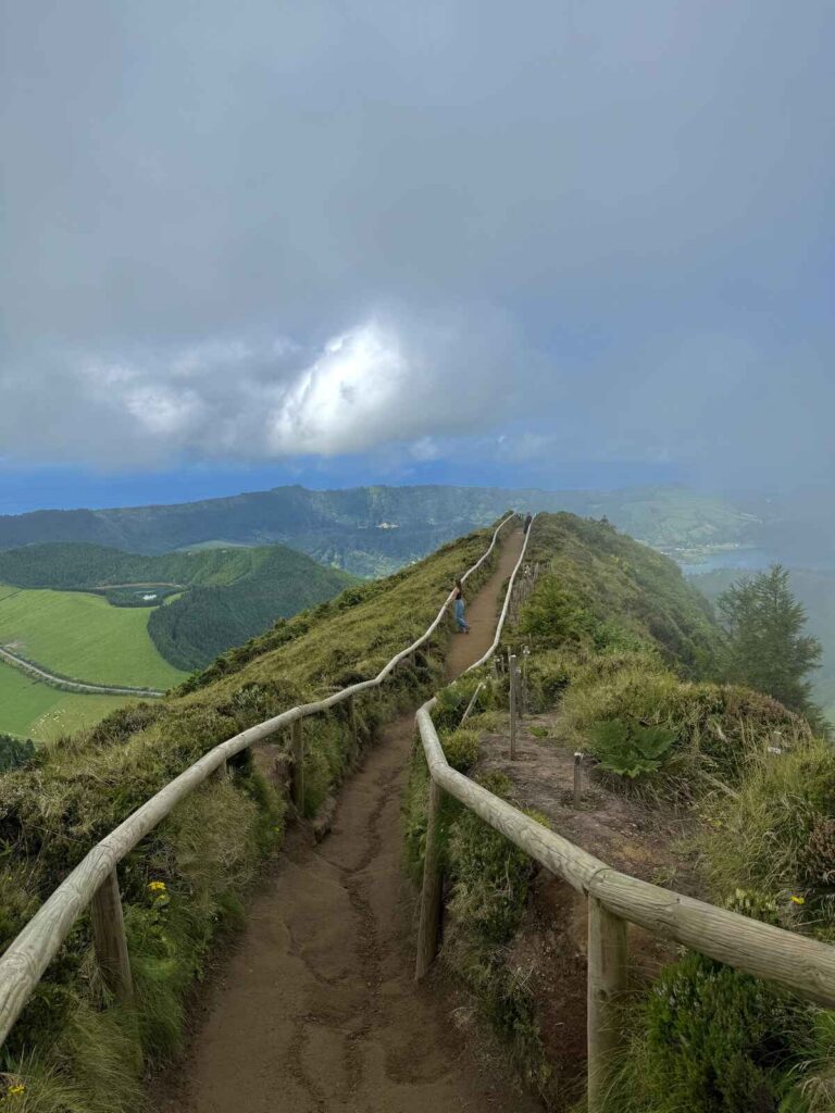 Miradouro da Grota do Inferno. Uno de los lugares imprescindibles que visitar en Sao Miguel, Azores.